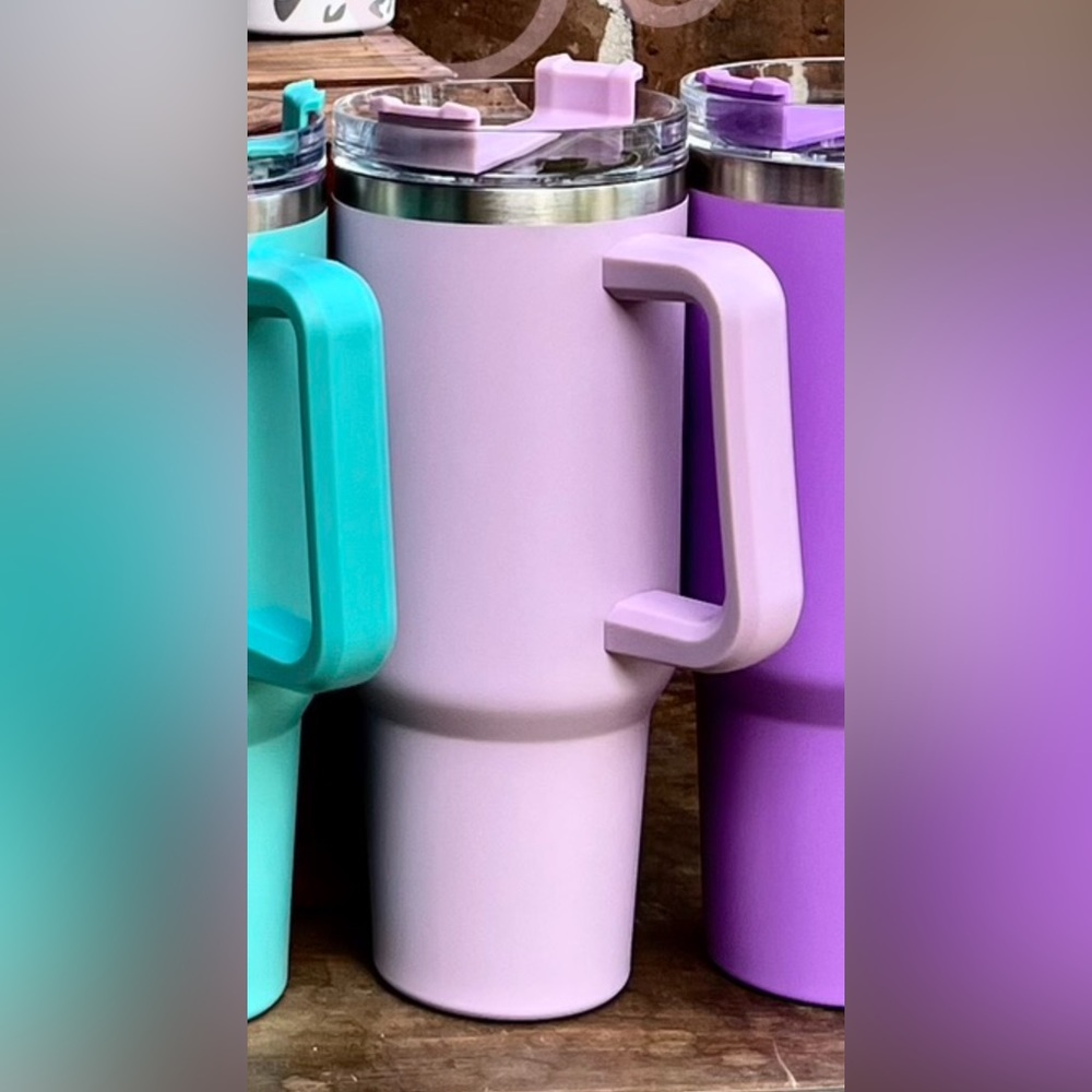 Lilac 40 oz tumbler